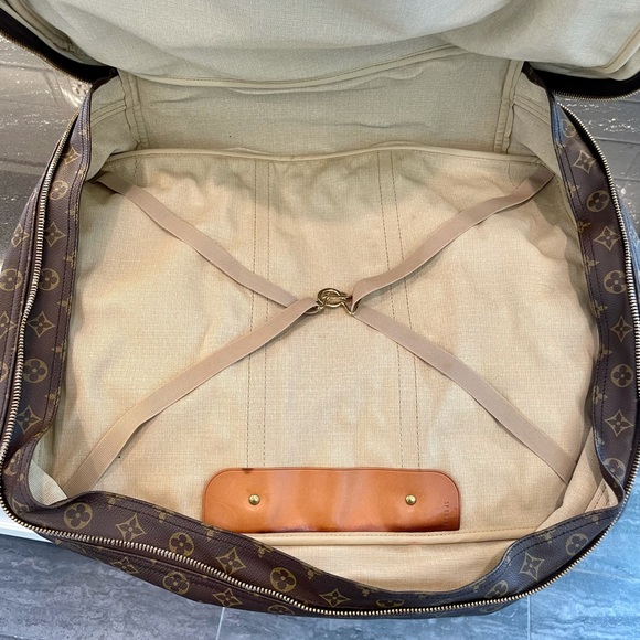 Louis Vuitton Monogram Sirius 45 Suitcase - Picture 12 of 16